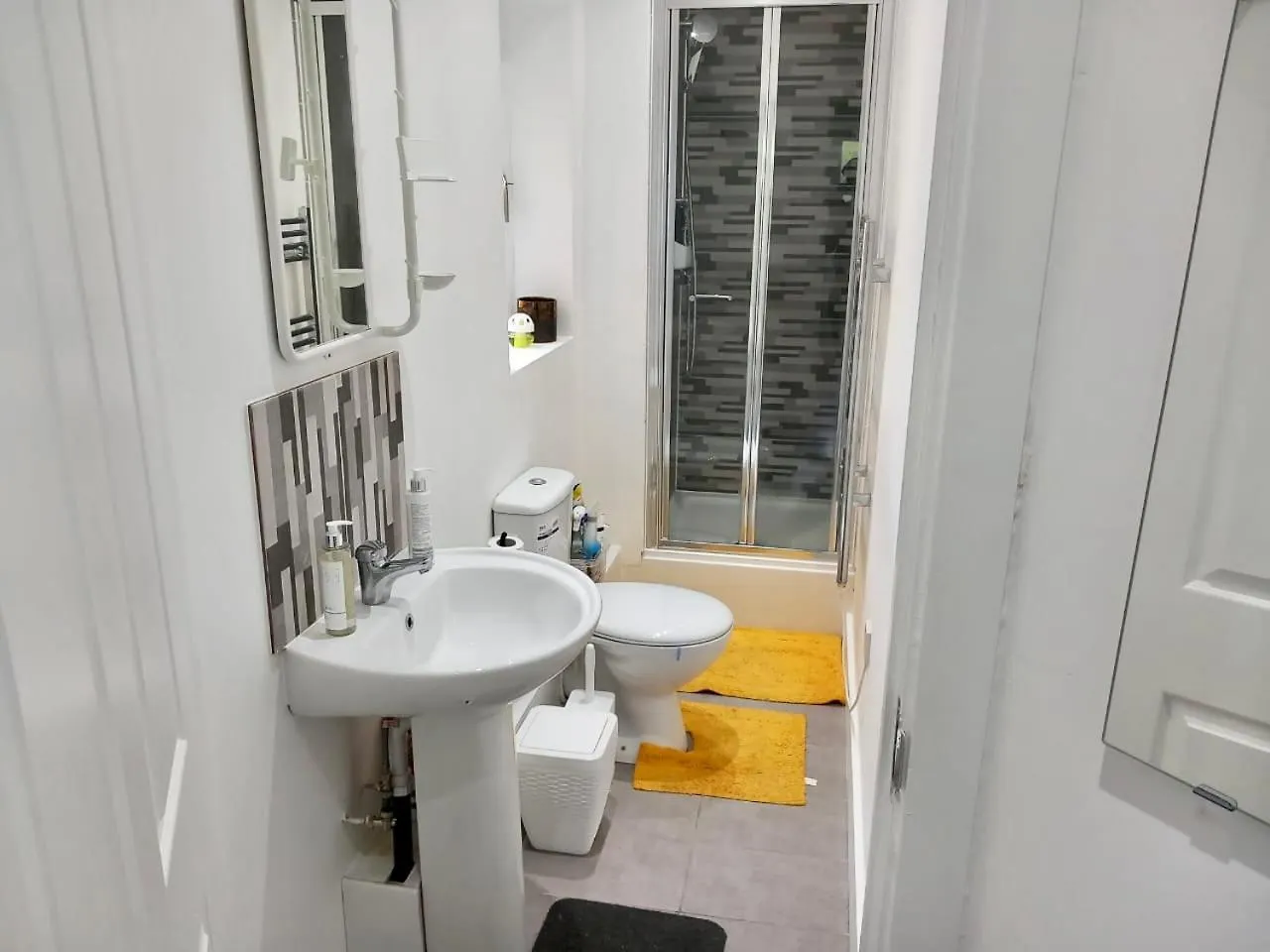 Daire Cosy 1-Bed Studio In Northolt Perfect To Unwind Birleşik Krallık