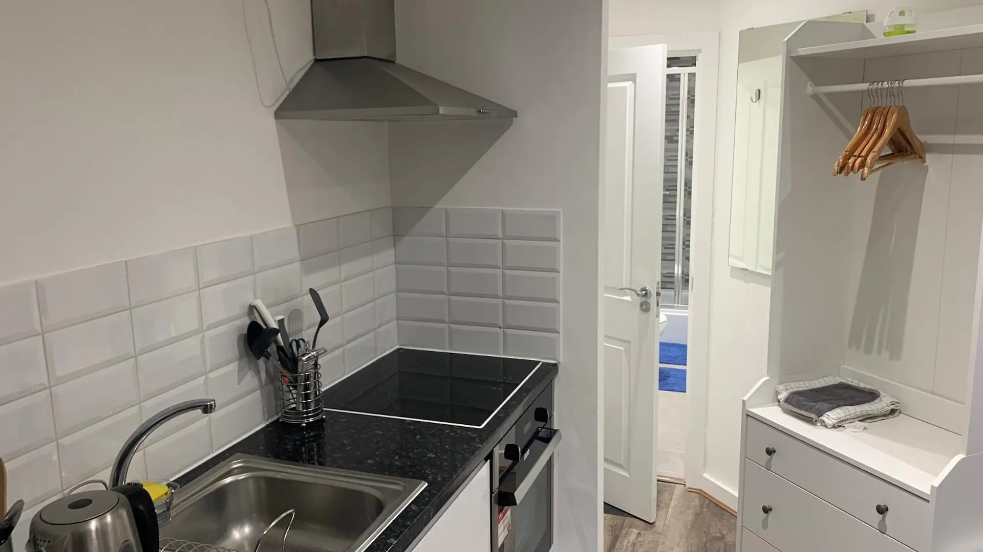 Cosy 1-Bed Studio In Northolt Perfect To Unwind Northolt (Greater London)