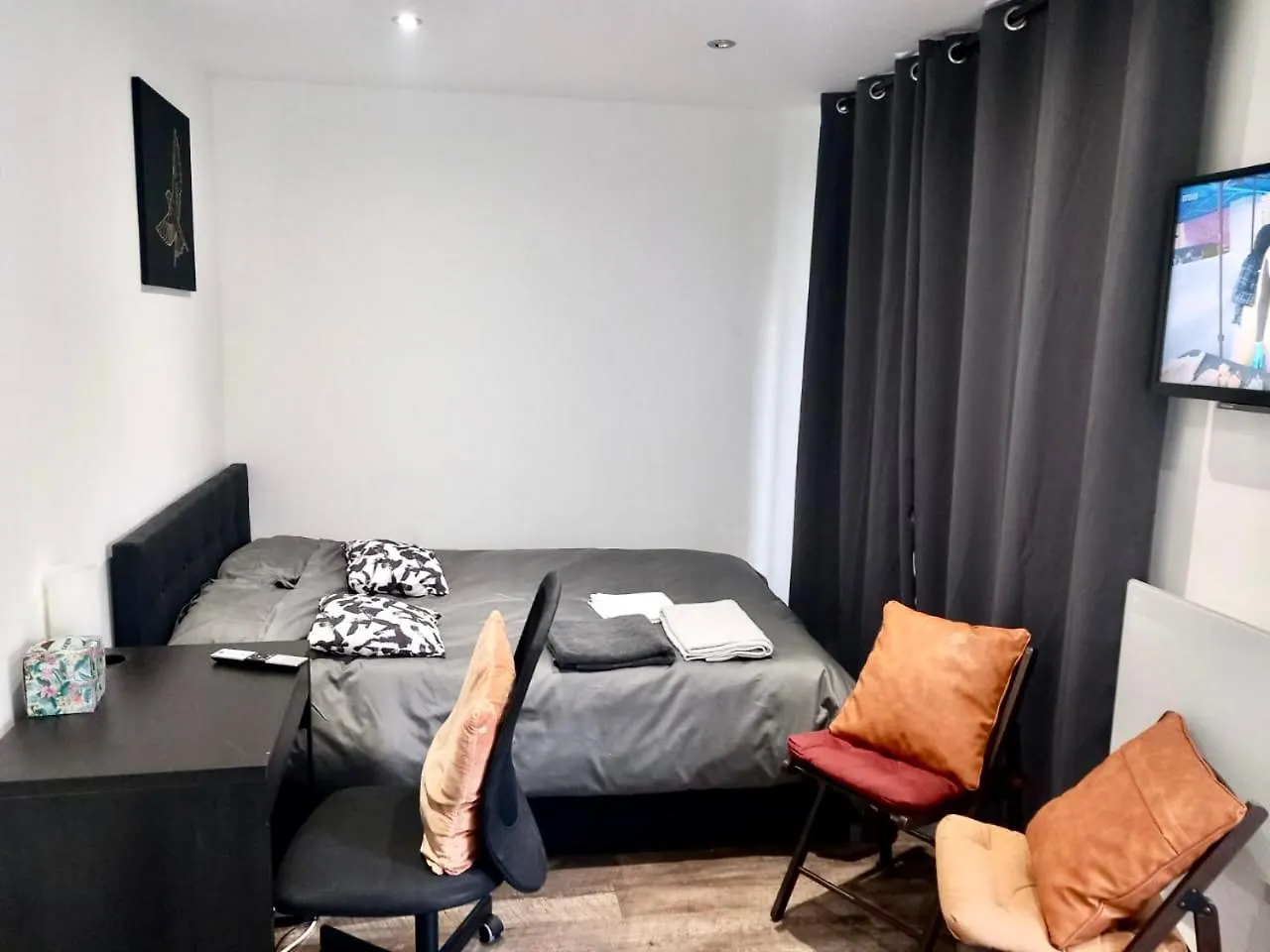 Cosy 1-Bed Studio In Northolt Perfect To Unwind