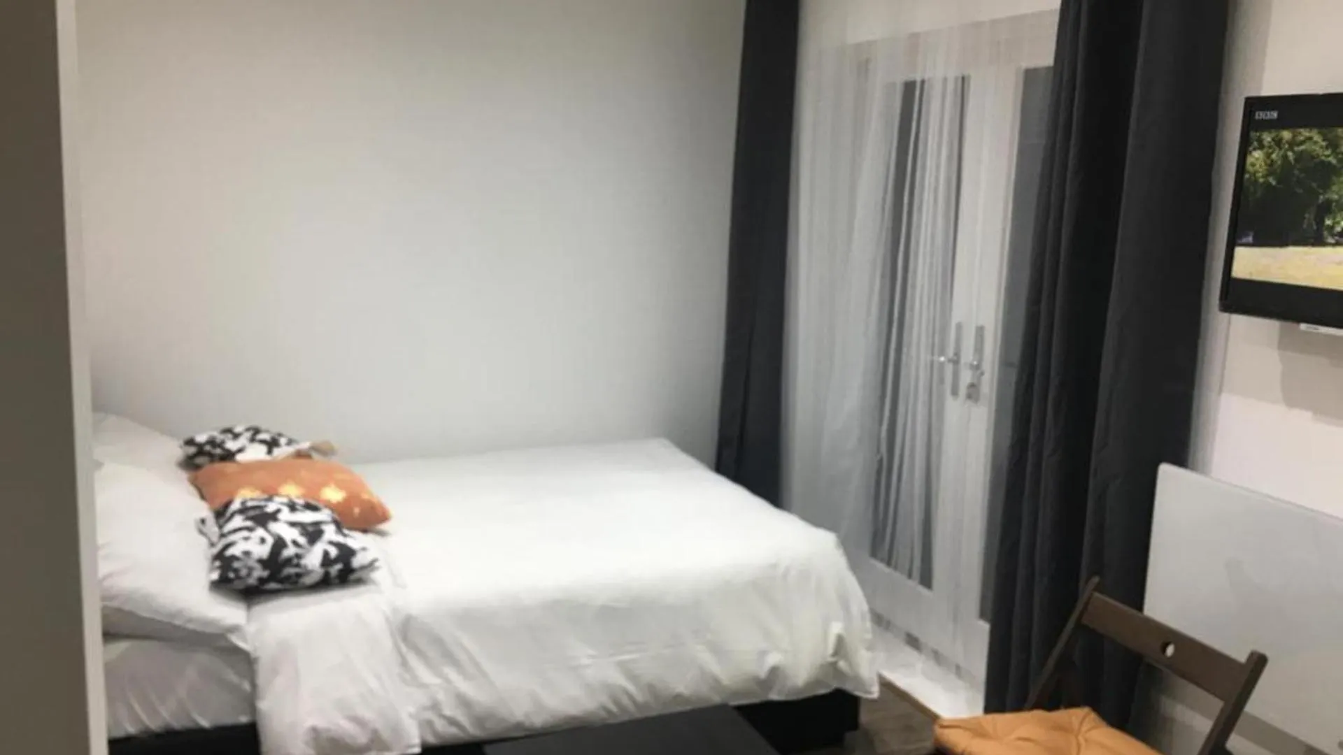 Cosy 1-Bed Studio In Northolt Perfect To Unwind United Kingdom